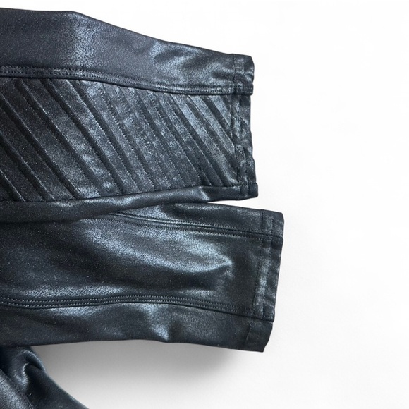 Spanx Leggings Black Moto Leather Look Size XS - Picture 5 of 7